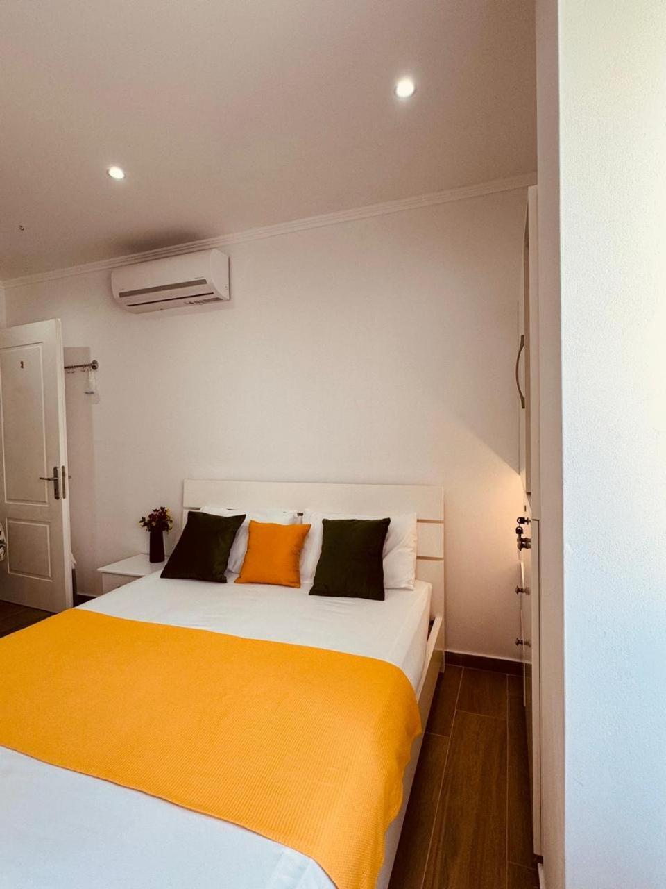 Orfeu Apartments 사밀 외부 사진