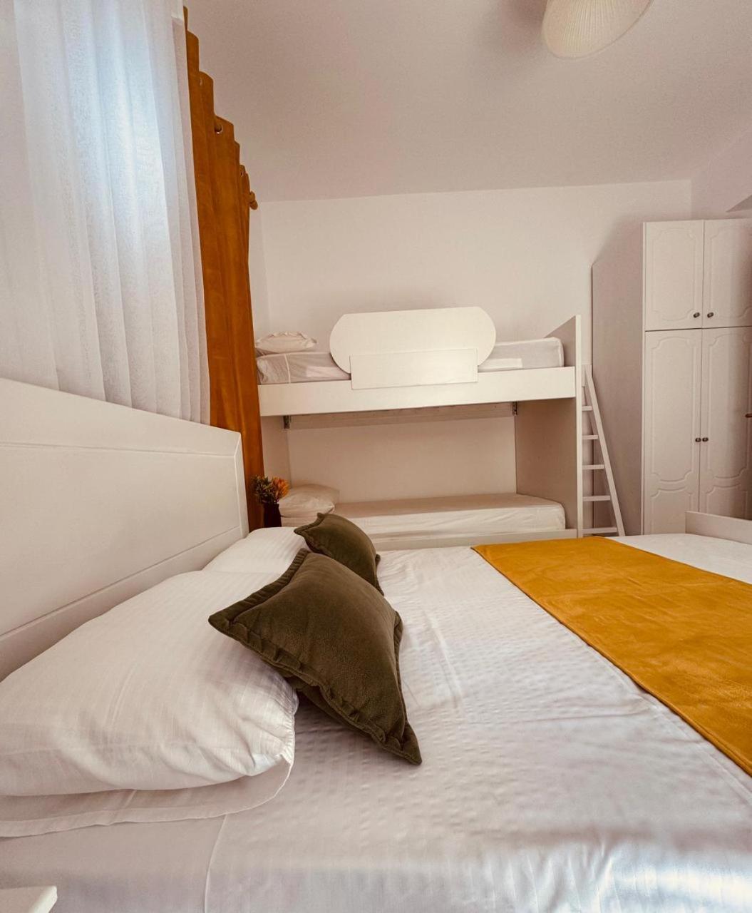 Orfeu Apartments 사밀 외부 사진