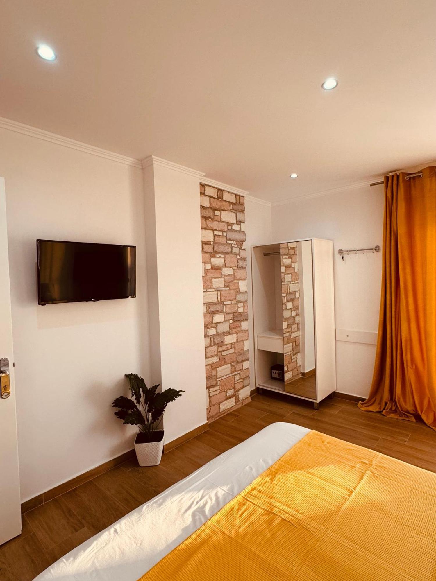Orfeu Apartments 사밀 외부 사진